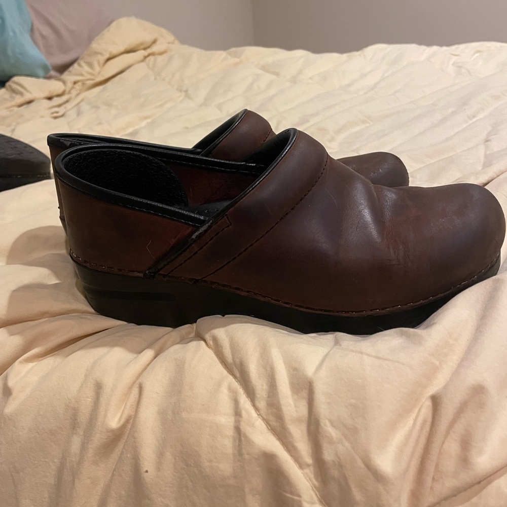 Danskos clogs